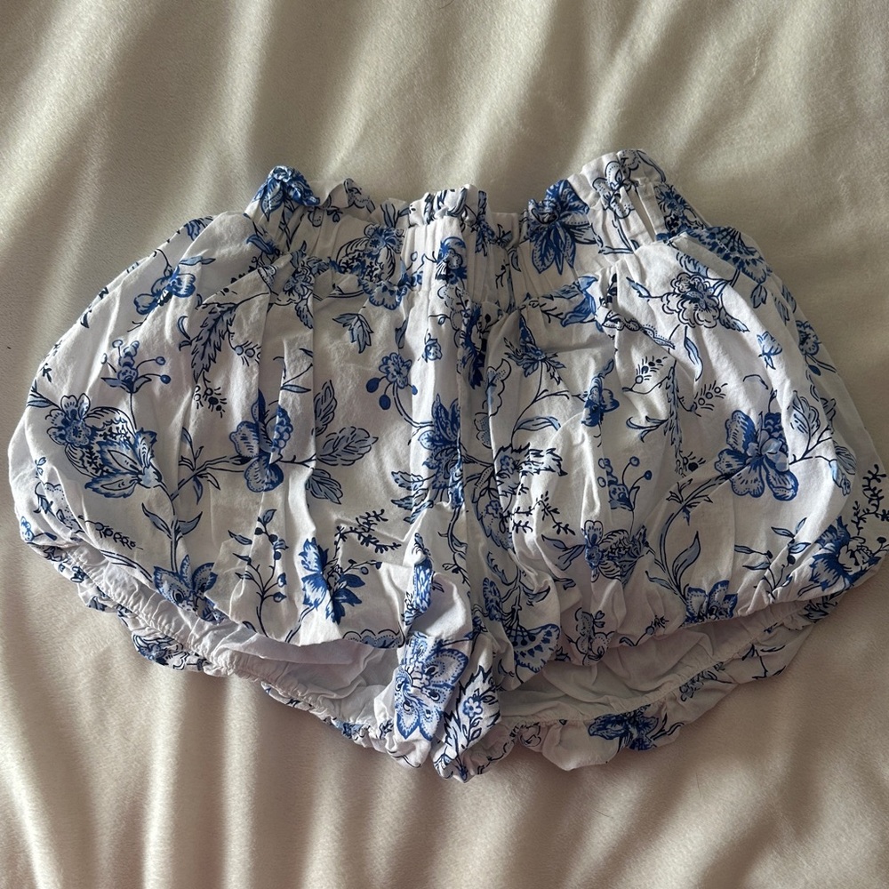 Janie and Jack Blue Floral Bubble Shorts